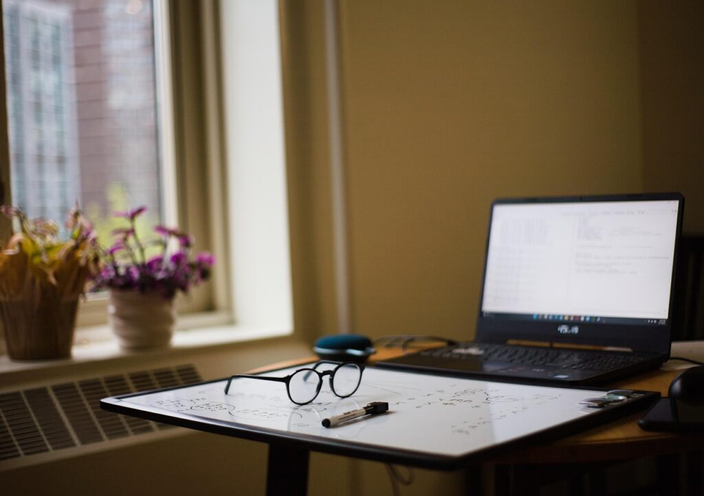 Why better principals won’t fix broken schools on their own study, nature, school, college, nyc, apartment, glasses, plants, laptop